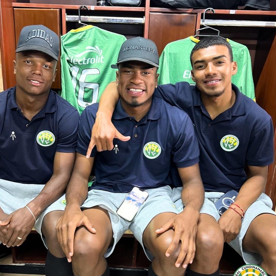 Camiseta Polo Presentación
